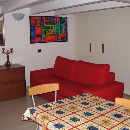Holiday home La Casetta Di Iris - Locazione Turistica Breve *